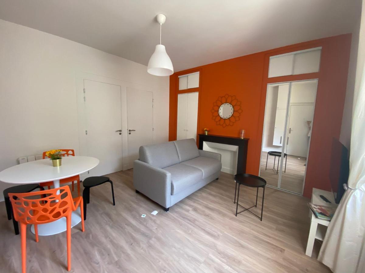 Ferienwohnung Maison Des Fleurs La Terrasse  Exterior foto