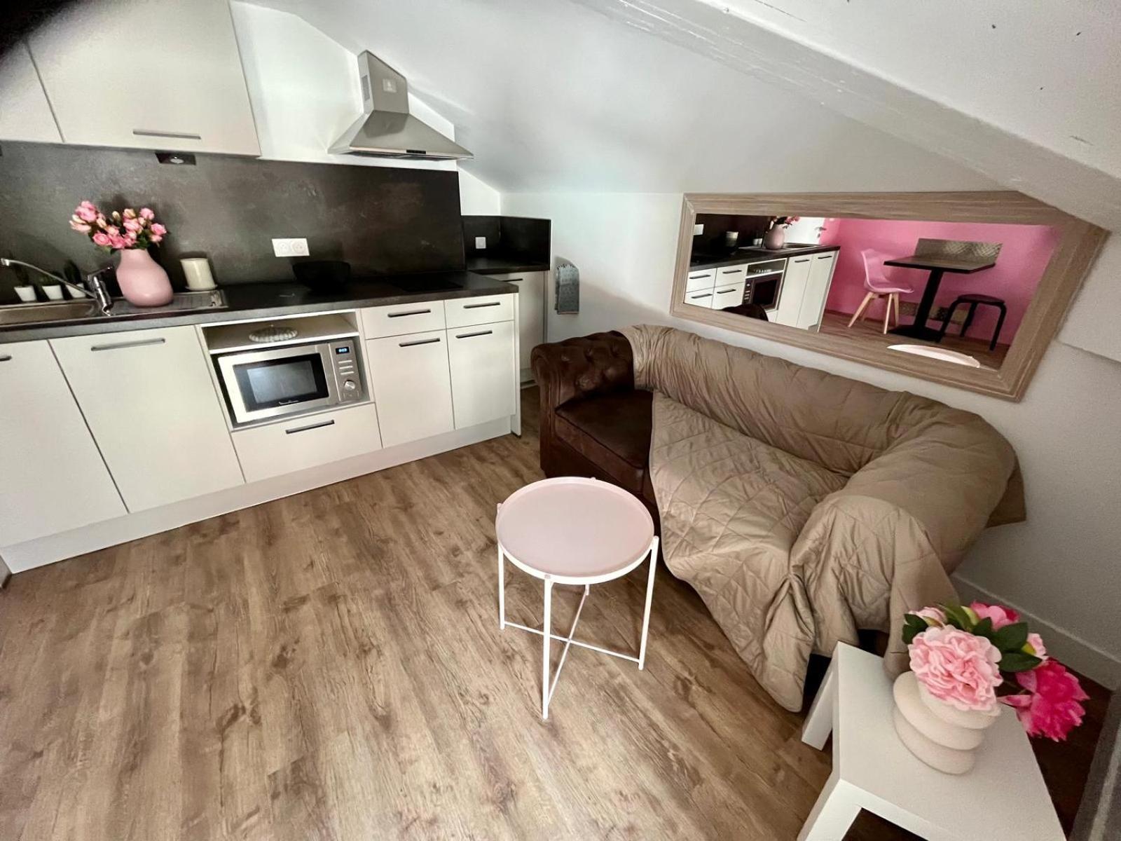 Ferienwohnung Maison Des Fleurs La Terrasse  Exterior foto